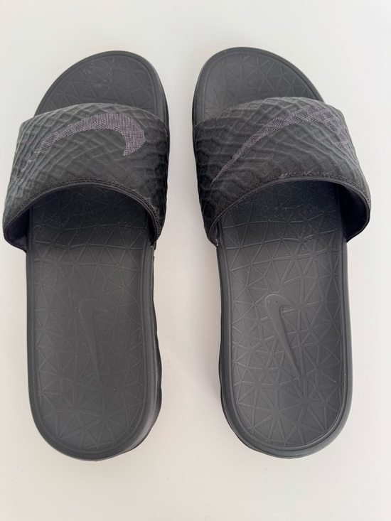 Nike Benassi Solarsoft Sandals Black Slides, Men\'s Size 11 main image 6